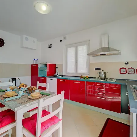 Vakantiehuis Il Giardino In Montagna Family Friendly- Happy *